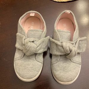 Size 11 grey girls Velcro carters sneakers
